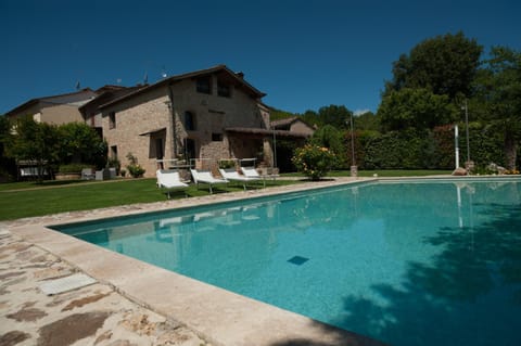 Property building, Facade/entrance, View (from property/room), Garden view, Landmark view, Pool view