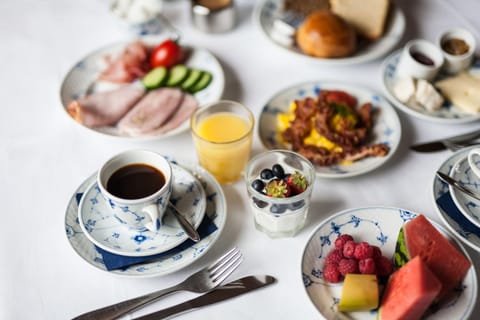 Breakfast