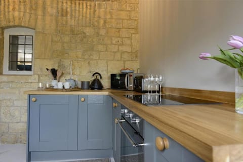 Walnut Cottage House in Moreton-in-Marsh