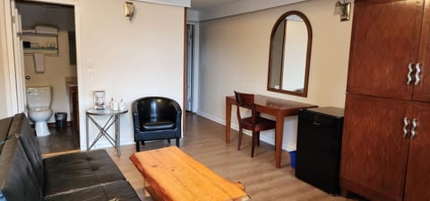 Meares Vista Inn Inn in Tofino