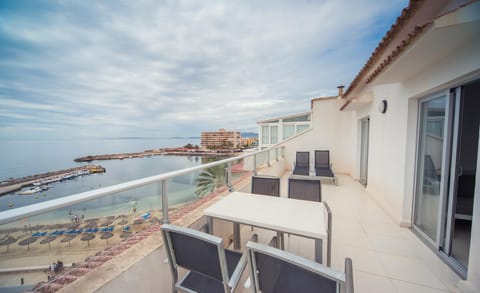 Balcony/Terrace, Beach, Sea view