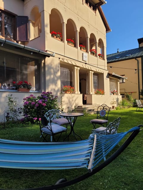 Property building, Garden view, sunbed