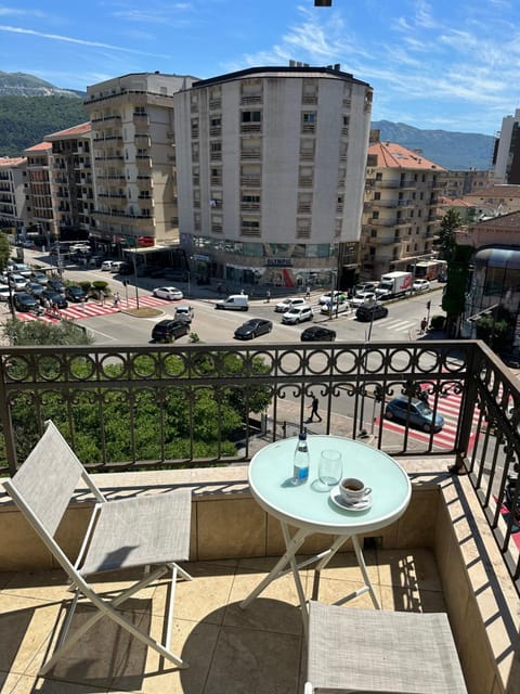 Lucic Rooms & Suites Bed and Breakfast in Budva