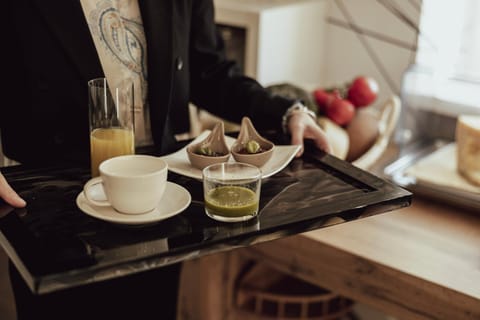 SK Active hotel - ex Garni Hotello Hotel in Riva del Garda