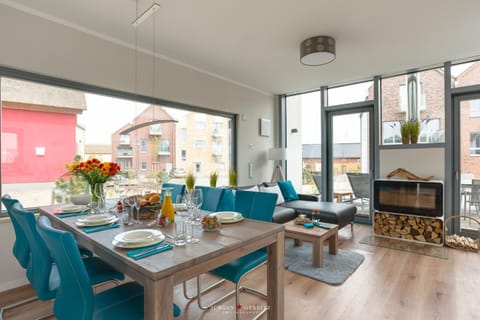 Ostsee - Reetdachhaus Nr 13 "Reethaus am Yachthafen" im Strand Resort House in Heiligenhafen