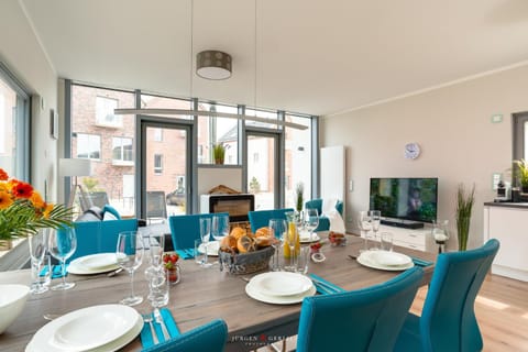 Ostsee - Reetdachhaus Nr 13 "Reethaus am Yachthafen" im Strand Resort House in Heiligenhafen