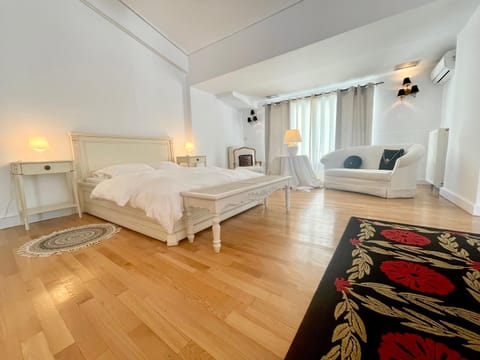 Ranch Ekru Villa in East Attica Regional Unit, Greece