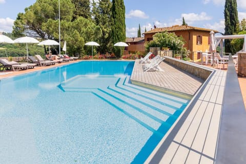Podere Dell'Anselmo Farm Stay in Tuscany
