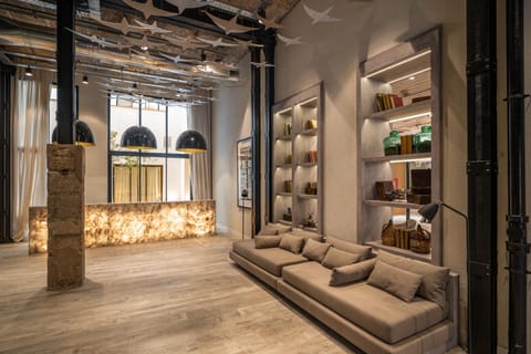 Living room, Lobby or reception, Decorative detail, Seating area