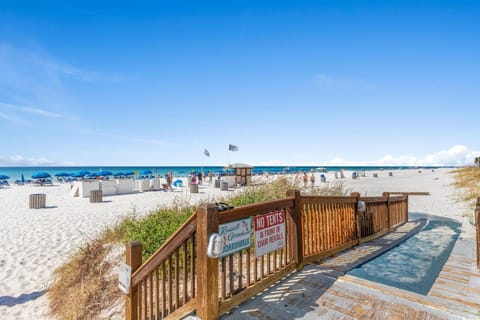 Day, Natural landscape, Beach, Sea view, sunbed