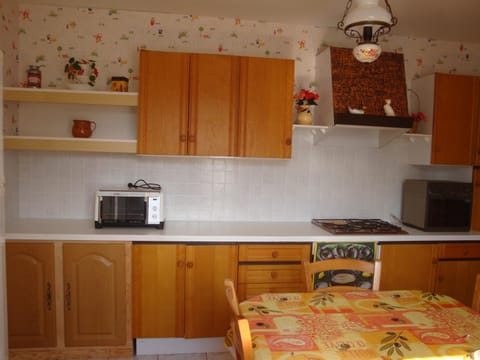 La Tuilerie House in Centre-Val de Loire