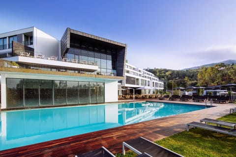 Facade/entrance, Swimming pool