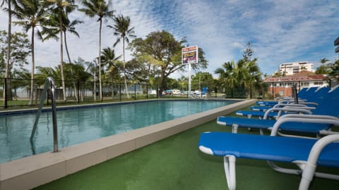 BBQ facilities, Swimming pool