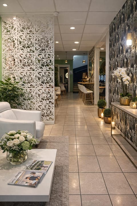 Lobby or reception, Banquet/Function facilities, Breakfast, Breakfast, Continental breakfast, Continental breakfast, Buffet breakfast, Buffet breakfast