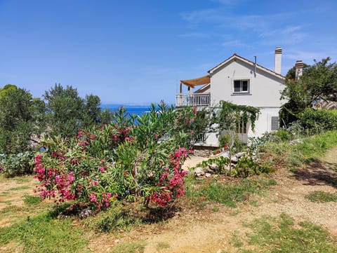 Property building, Natural landscape, Sea view