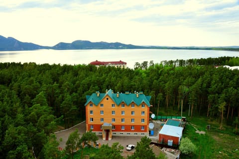 Property building, Facade/entrance, Bird's eye view
