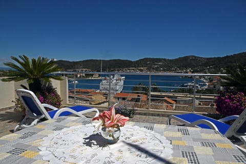 Apartment II Radisic beautiful view Apartment in Vis