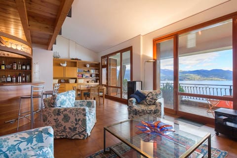 Apartment Albicocca Apartment in Stresa