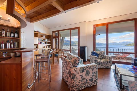 Apartment Albicocca Apartment in Stresa