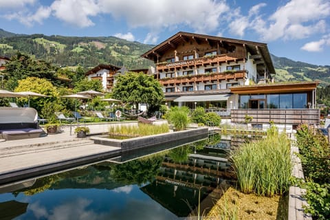 Summer, Garden, Spa and wellness centre/facilities