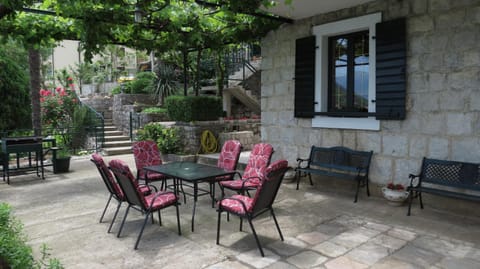 Property building, Patio, Day, BBQ facilities, BBQ facilities, Garden, Garden, View (from property/room), Balcony/Terrace, Balcony/Terrace, Decorative detail, Seating area, Garden view, Sea view, Street view