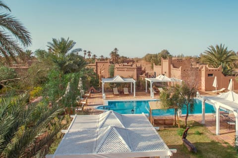 Garden, Pool view, Swimming pool, sunbed
