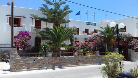Facade/entrance, Summer