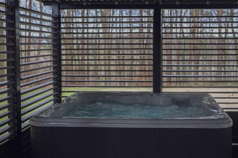 Dom to za mało! Całoroczny dom z prywatnym jacuzzi House in Pomeranian Voivodeship