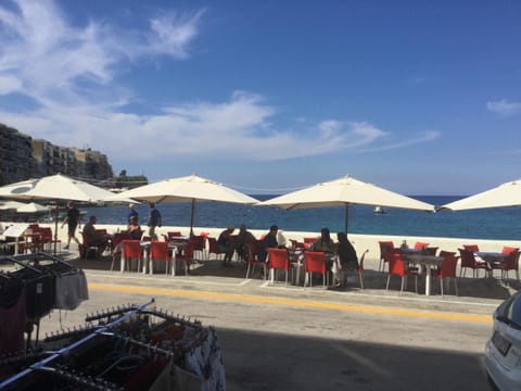 Place of worship, Balcony/Terrace, Beach