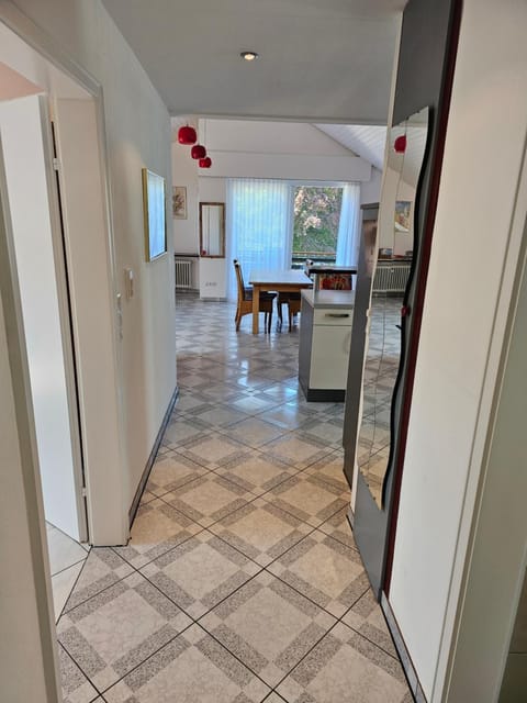 Seeblick Kampf mit Fahrradgarage Apartment in Vorarlberg, Austria