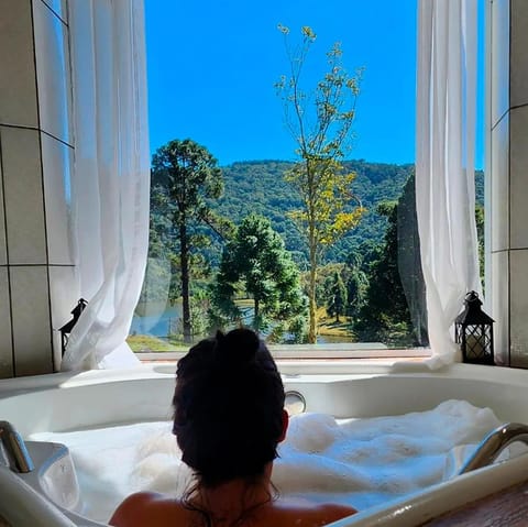 Natural landscape, Hot Tub, Mountain view