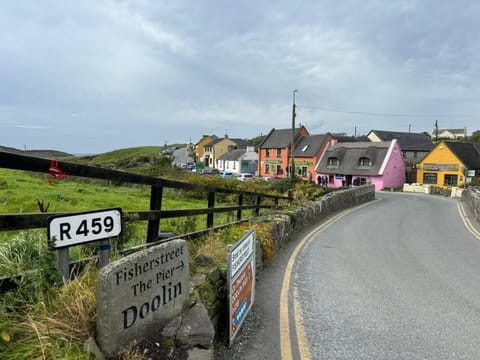 Doolin Farm Apartment Apartment in County Clare