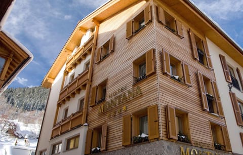 Property building, Winter