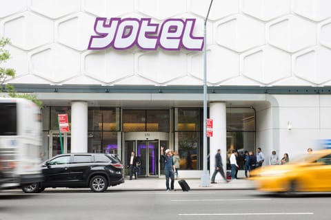 Property building, Facade/entrance, On site, Street view