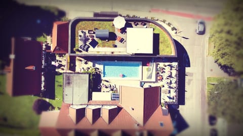 Property building, Bird's eye view