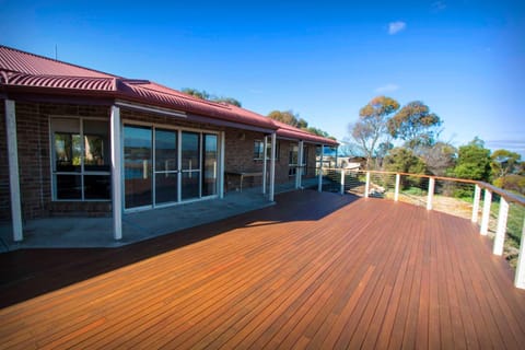 Balcony/Terrace, River view
