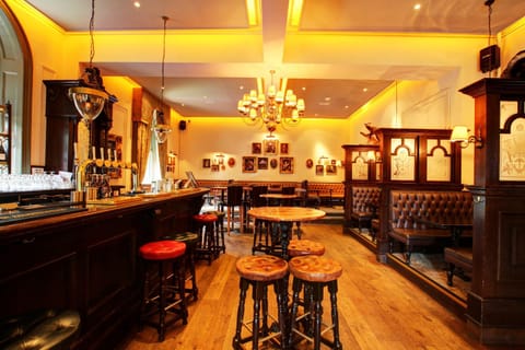 Day, Night, Winter, Summer, Lounge or bar, Lounge or bar, Drinks