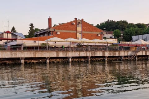 Kafana Zlatna Ribica Apartment in Serbia