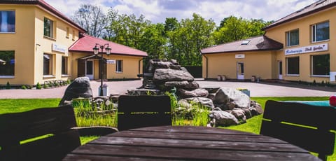 Facade/entrance, Garden