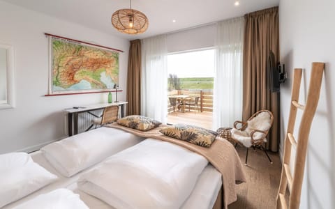Balcony/Terrace, Bedroom