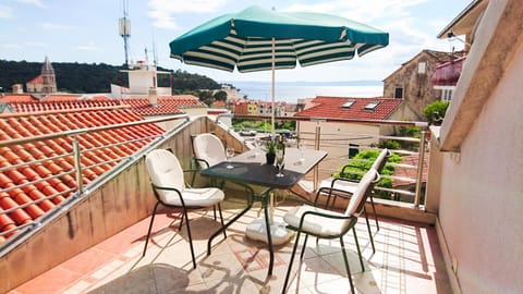 Balcony/Terrace, City view, Sea view