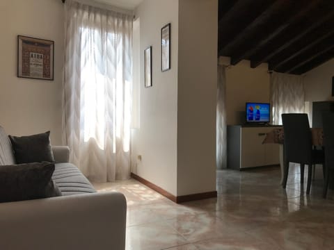 Anfite Apartments Aleardi Apartment in Peschiera del Garda