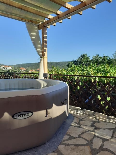 Day, Natural landscape, View (from property/room), Balcony/Terrace, Seating area