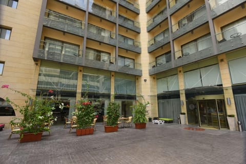 Property building, On site