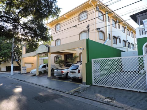 Property building, Street view, Parking