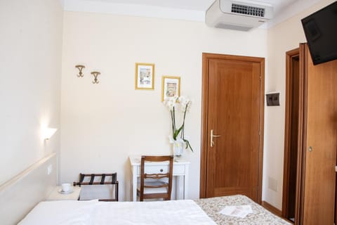 Hotel Belvedere Hotel in Torri del Benaco