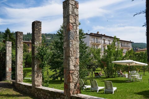 Hotel Belvedere Hotel in Torri del Benaco