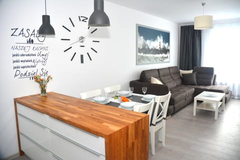 Kitchen or kitchenette, Living room, Dining area