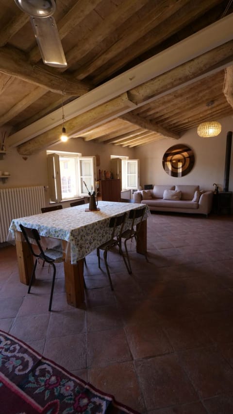 da Francesco rooms Bed and Breakfast in Capannori