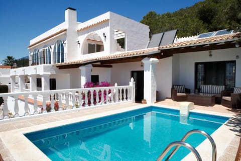 Facade/entrance, Pool view, Swimming pool